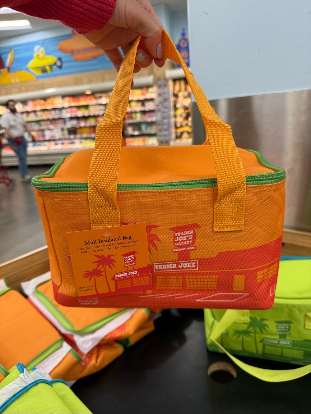 Trader Joe’s 2026! New Mini Insulated Bags Summer Fun Colors Orange 🧡